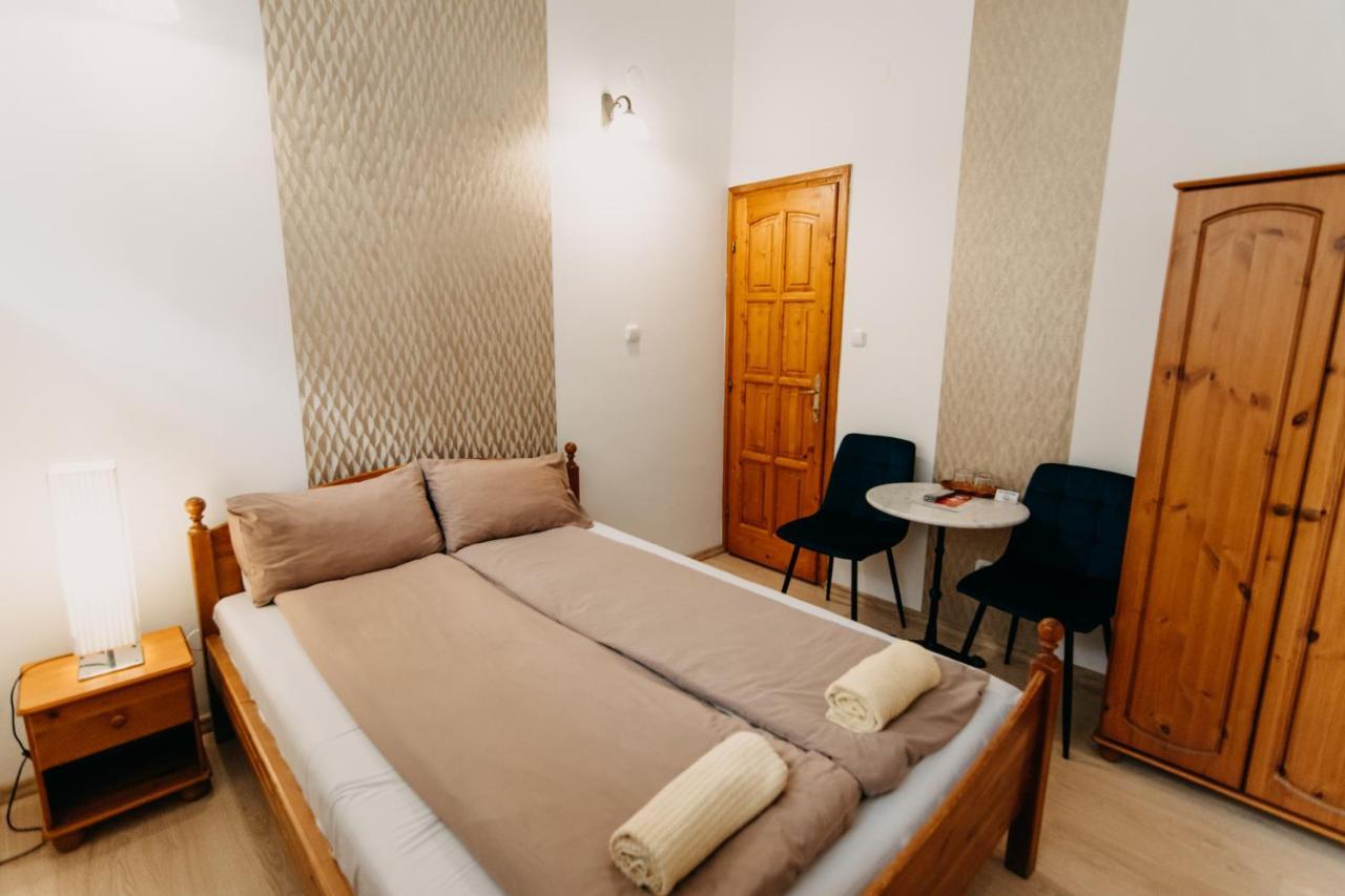Bed and Breakfast Palma Vendeghaz Szegedin Exterior foto